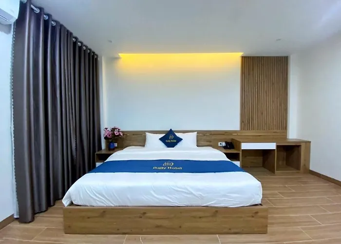 Daily Hotel Hạ Long